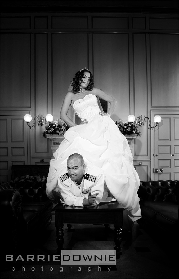 gosfield-hall-wedding-couple