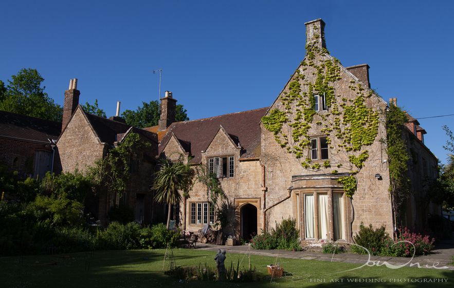 _MG_1656-22 Symondsbury Manor wedding photography - Emma and Dan 10
