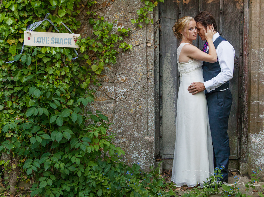 _MG_1817-27 Symondsbury Manor wedding photography - Emma and Dan 8