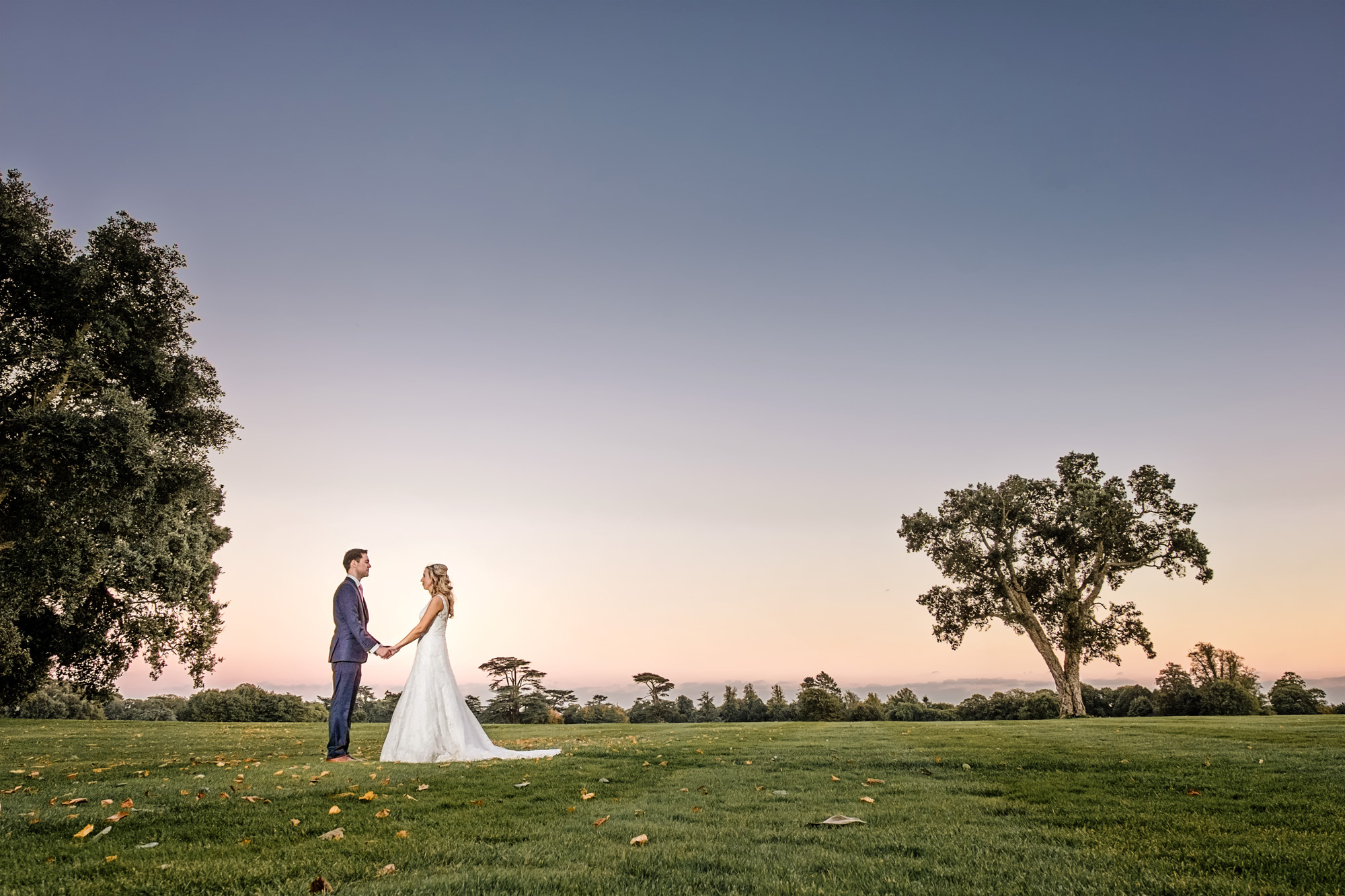 goodwood-house-summer-wedding-in-garden