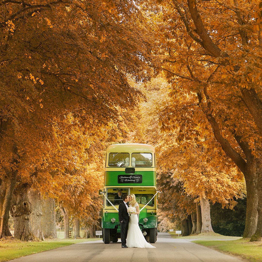 weding-bus-at-goodwood-house-wedding