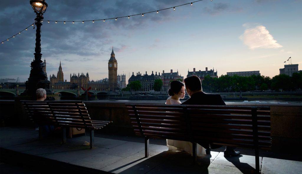 nighttime wedding photography in London 