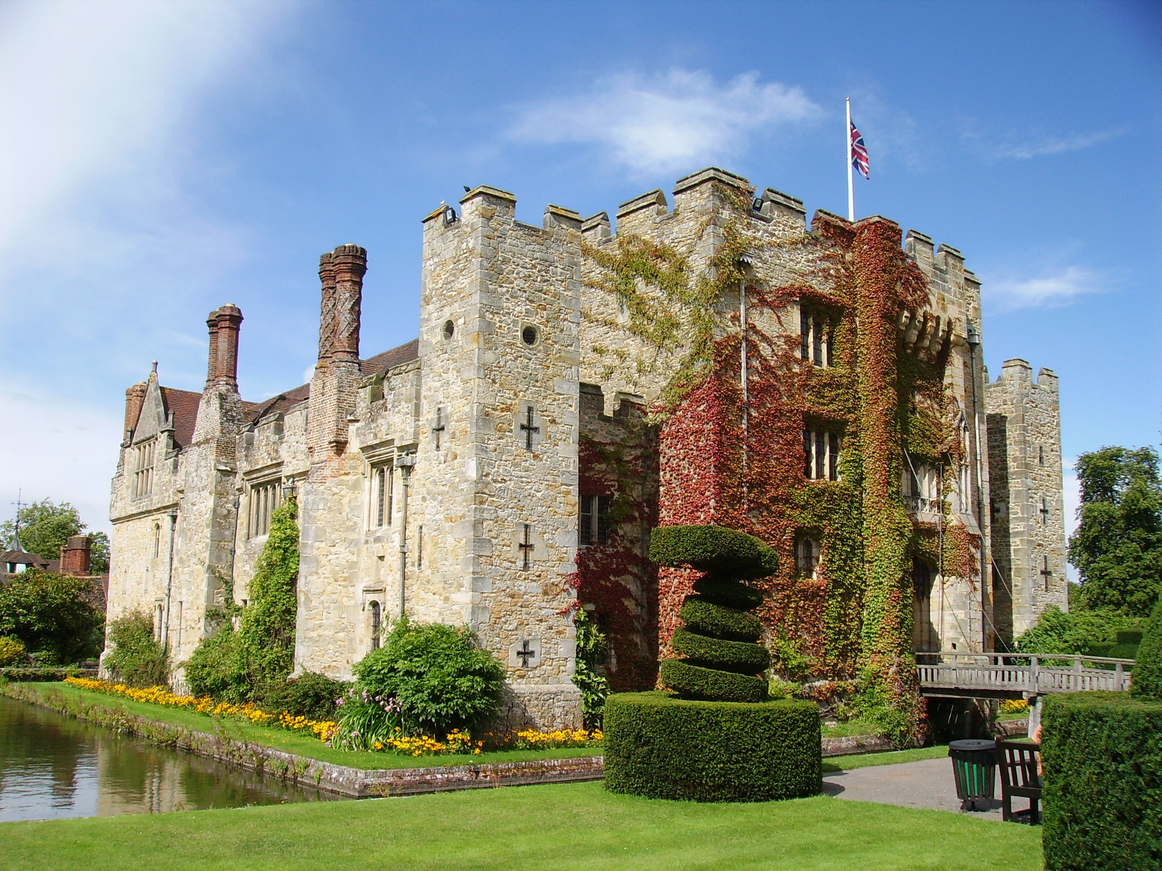 Hever Castle Weddings