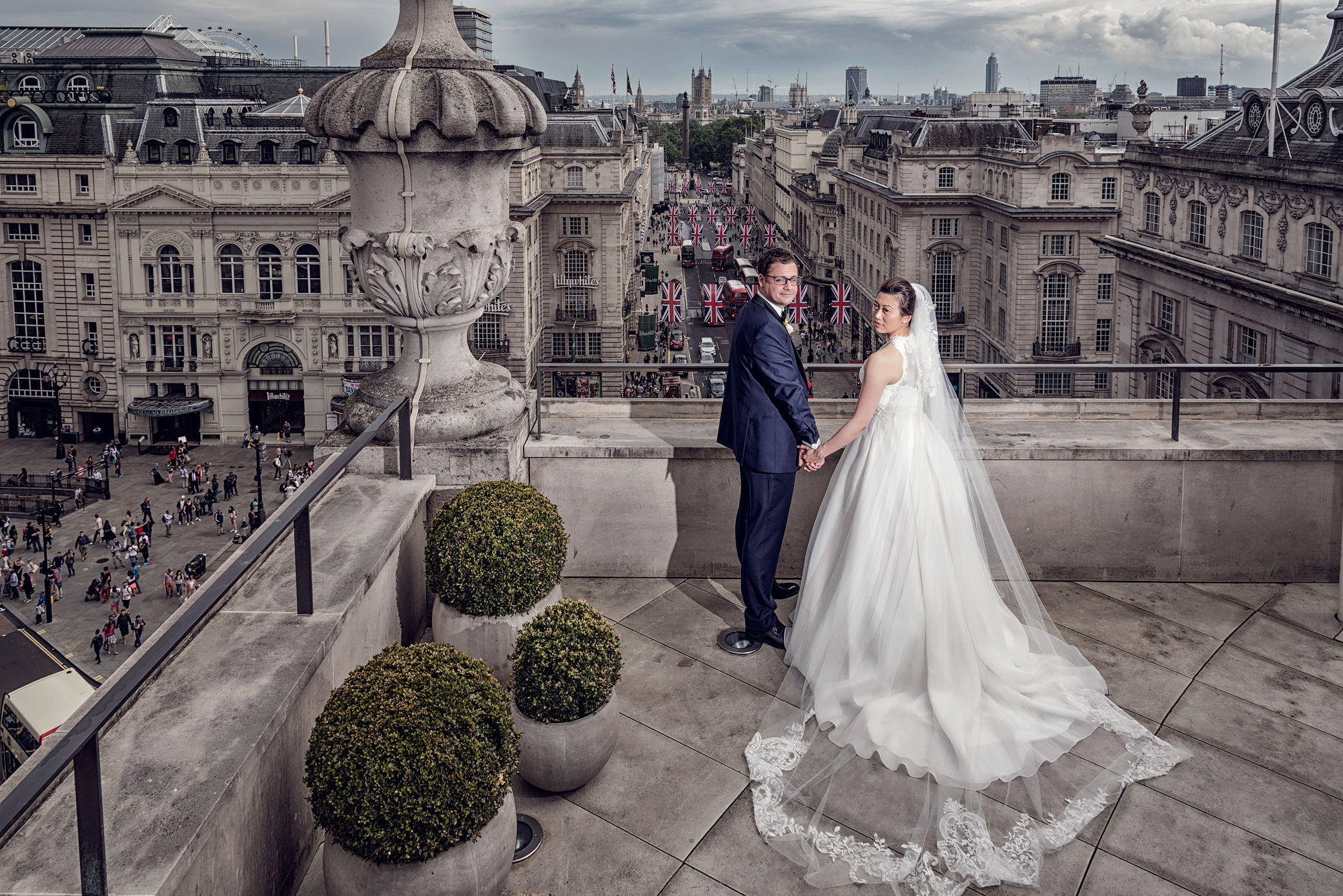 wedding-at-cafe-royal-regent-street-london