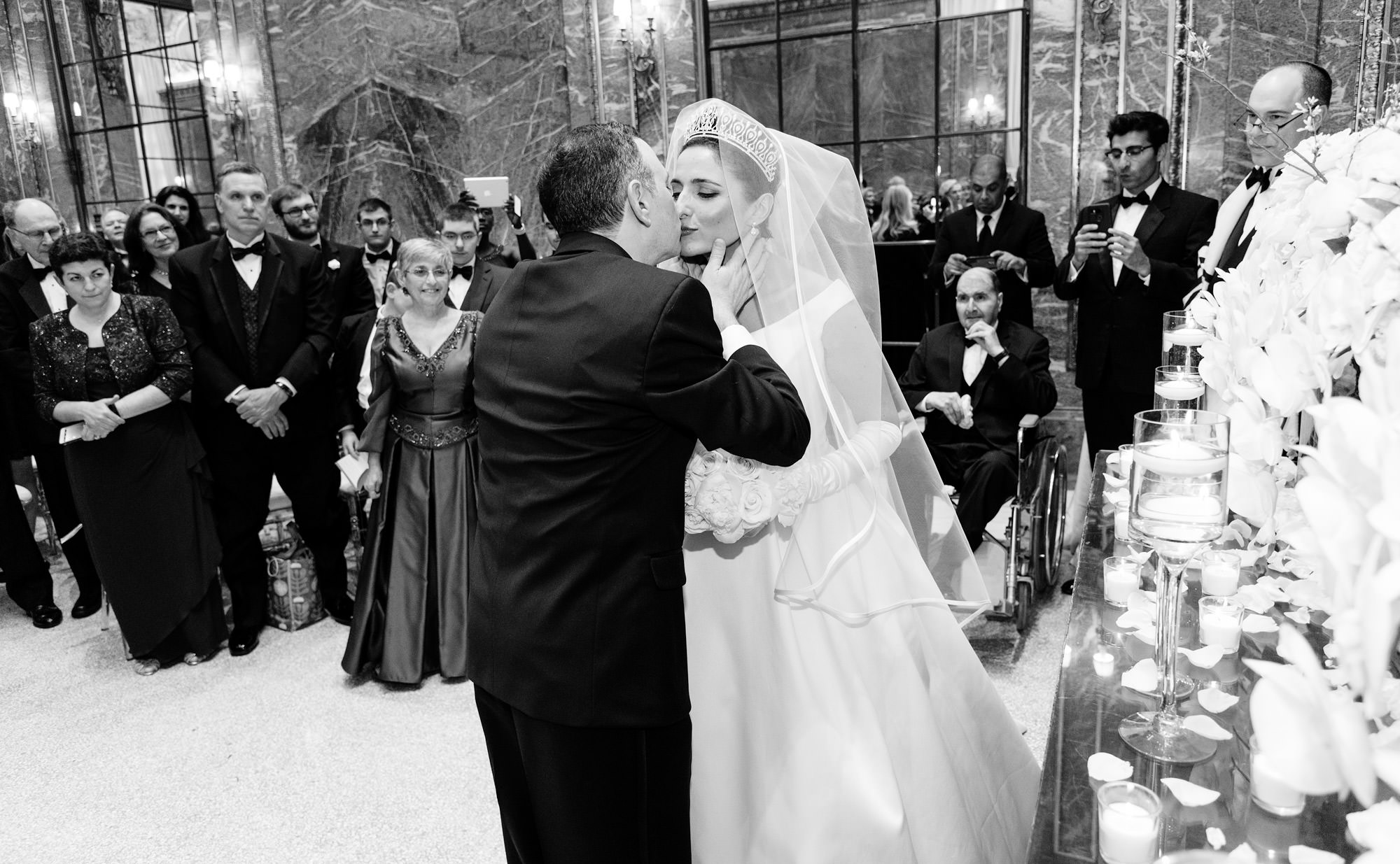 bride-and-groom-ceremony-new-york-wedding