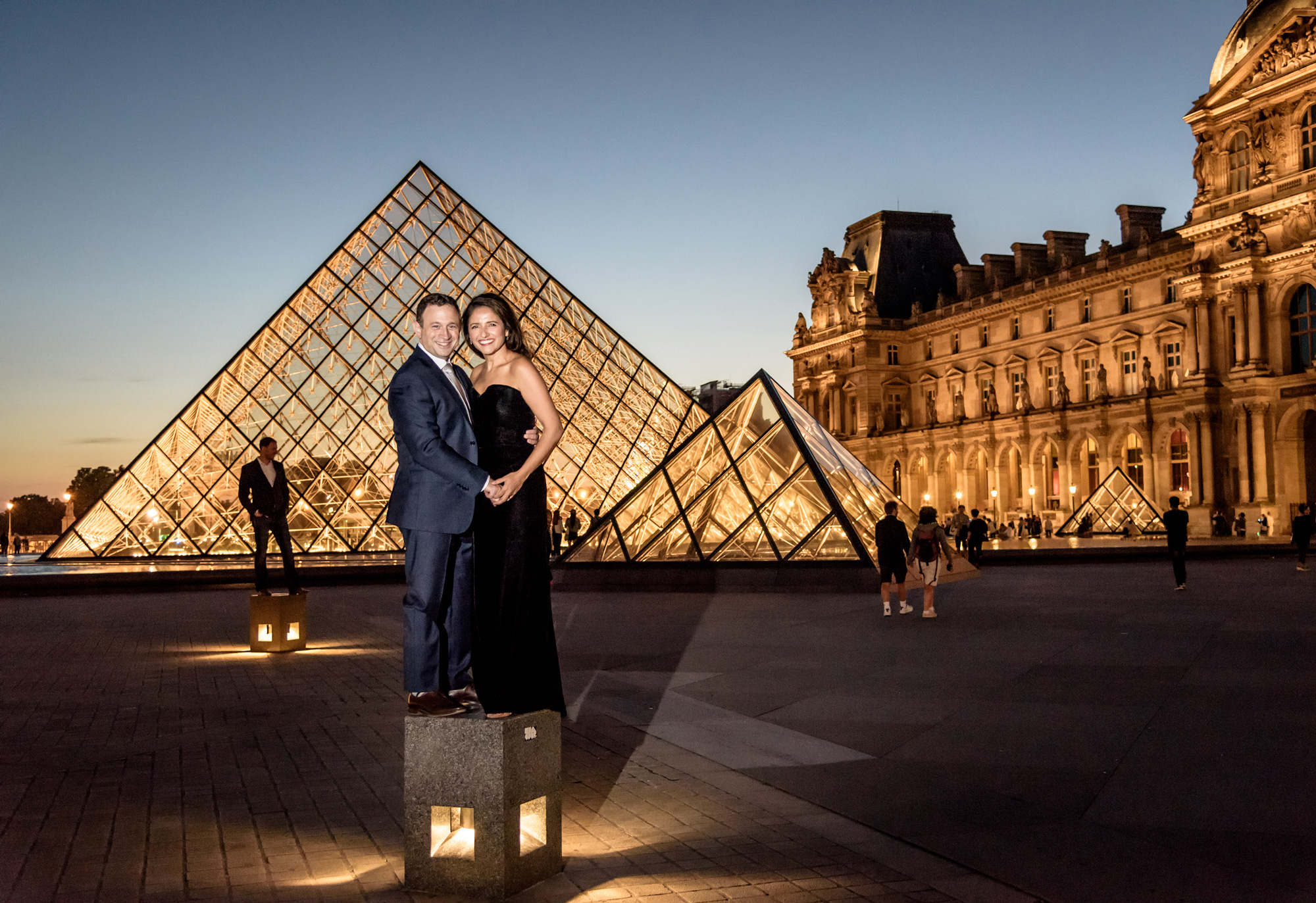 Post Wedding Photoshoot Paris and Behind The Scenes Video 5