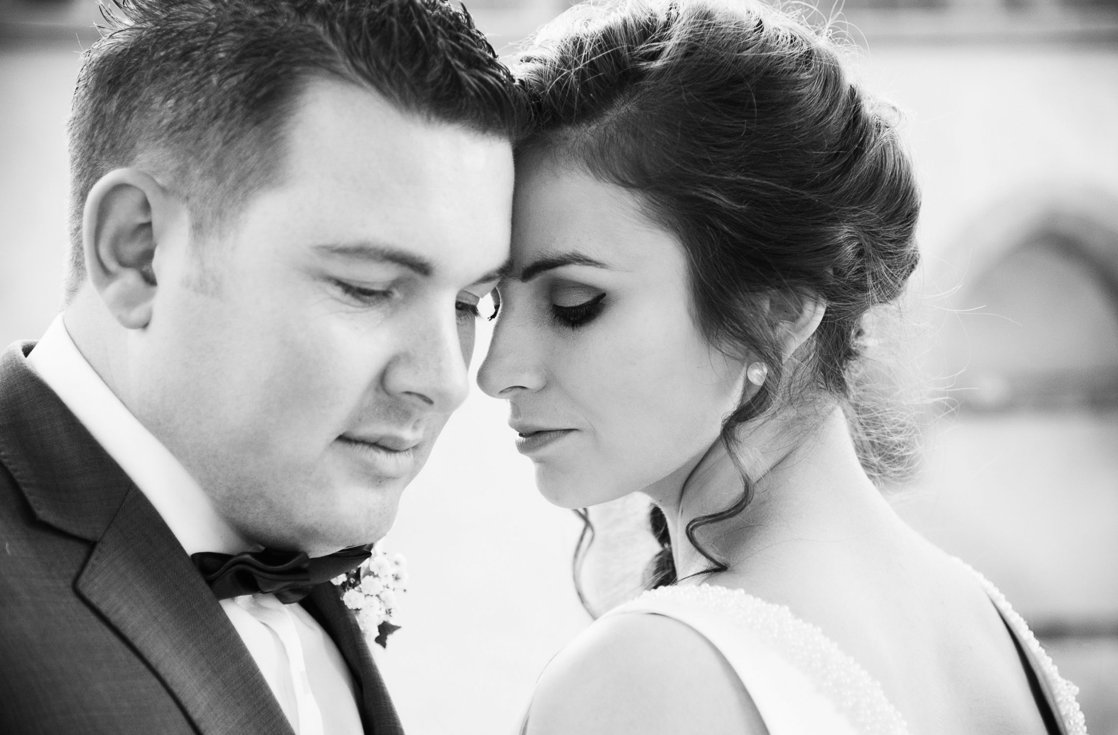 wedding-guildhall-chichester-bride-and-groom-sussex