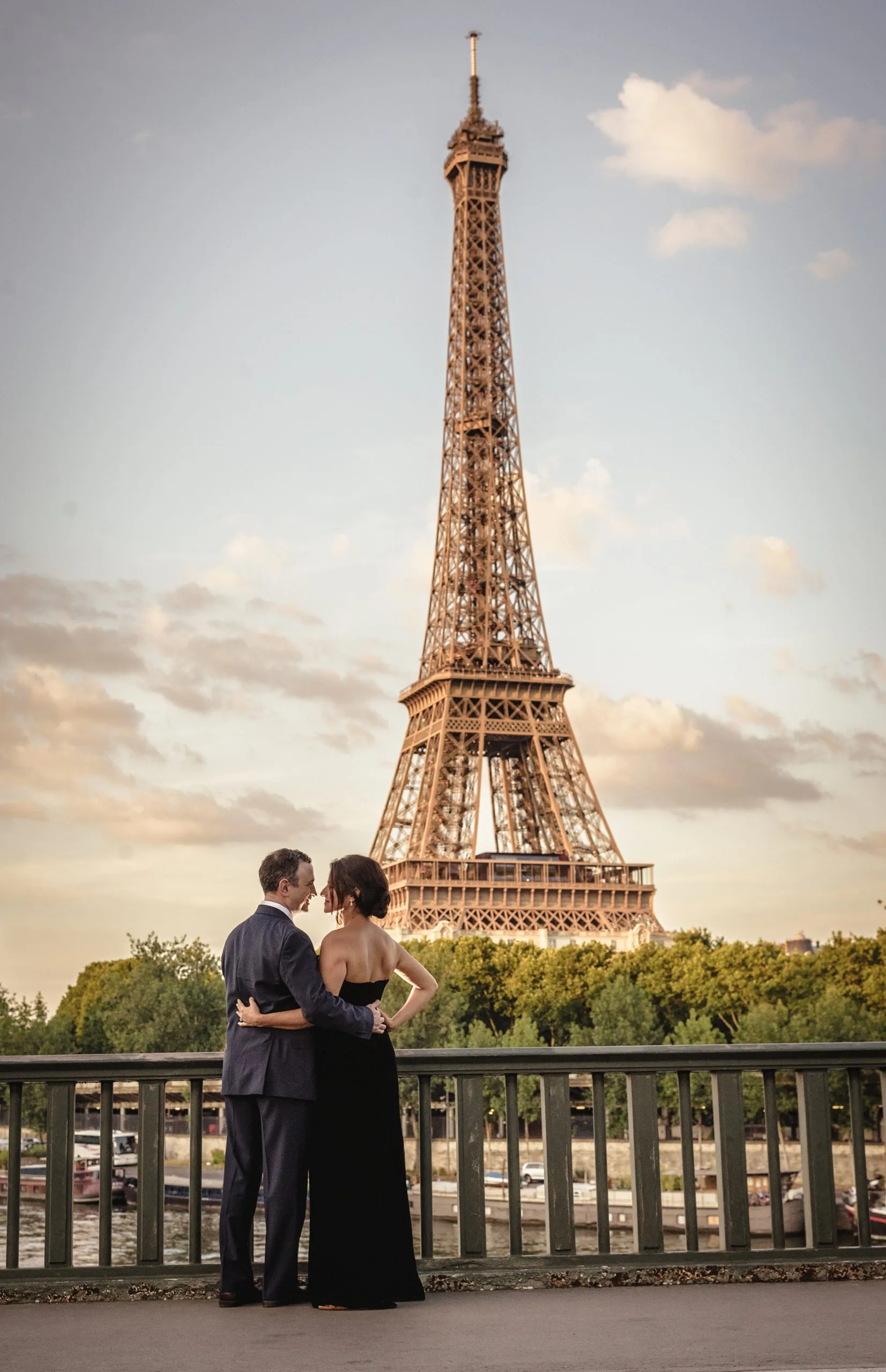 Evening portrait of a couple in Paris — destination wedding photography by Barrie Downie