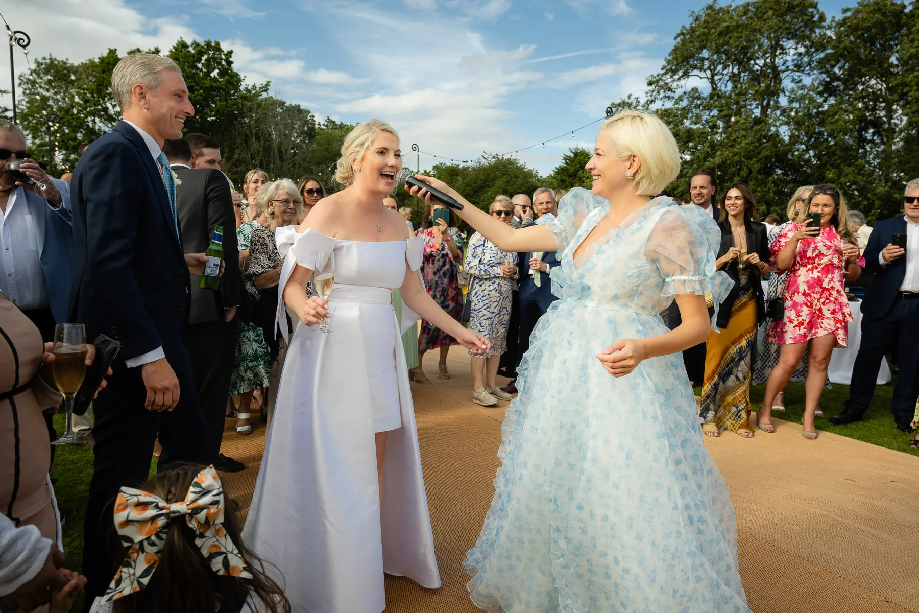 Pixie Lott singing at her sister Charlie-Ann Lott's wedding