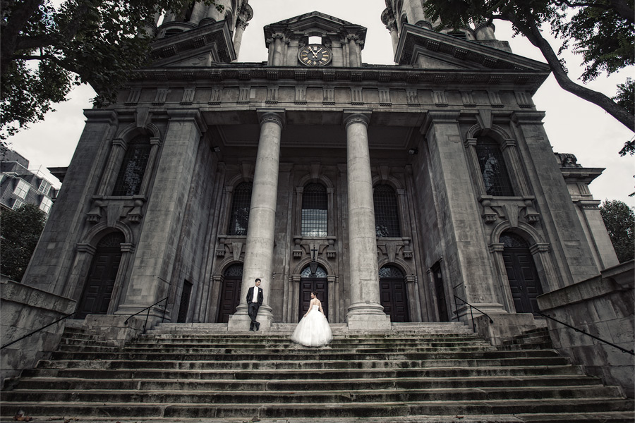 Couple portrait outside a London church, wedding photography by Barrie Downie